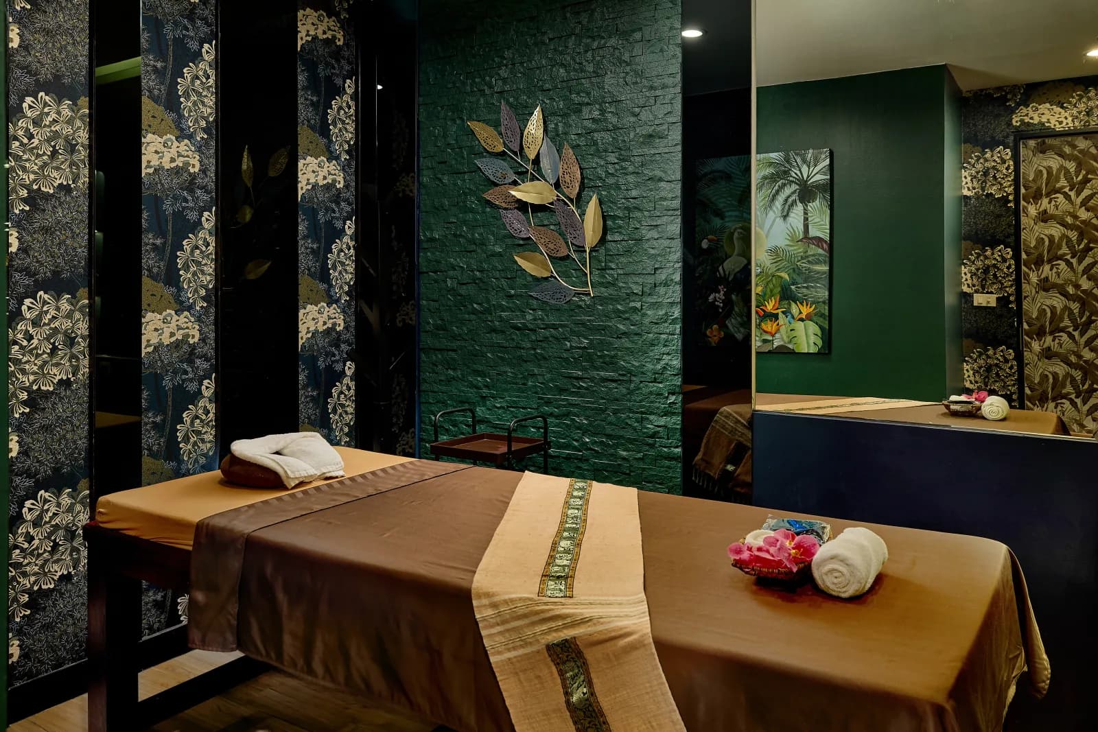 GaYaRandra Spa @ Parc Borough City Resort 4
