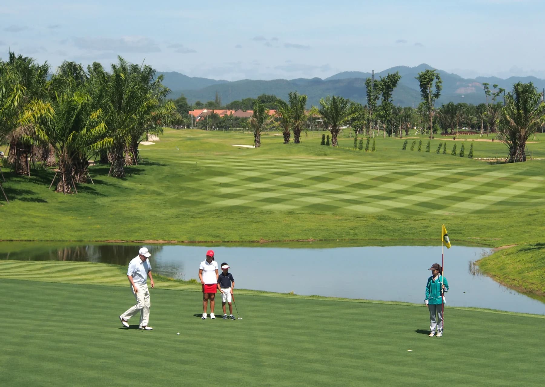 North Hill Golf Club สนาม 18 หลุม 3