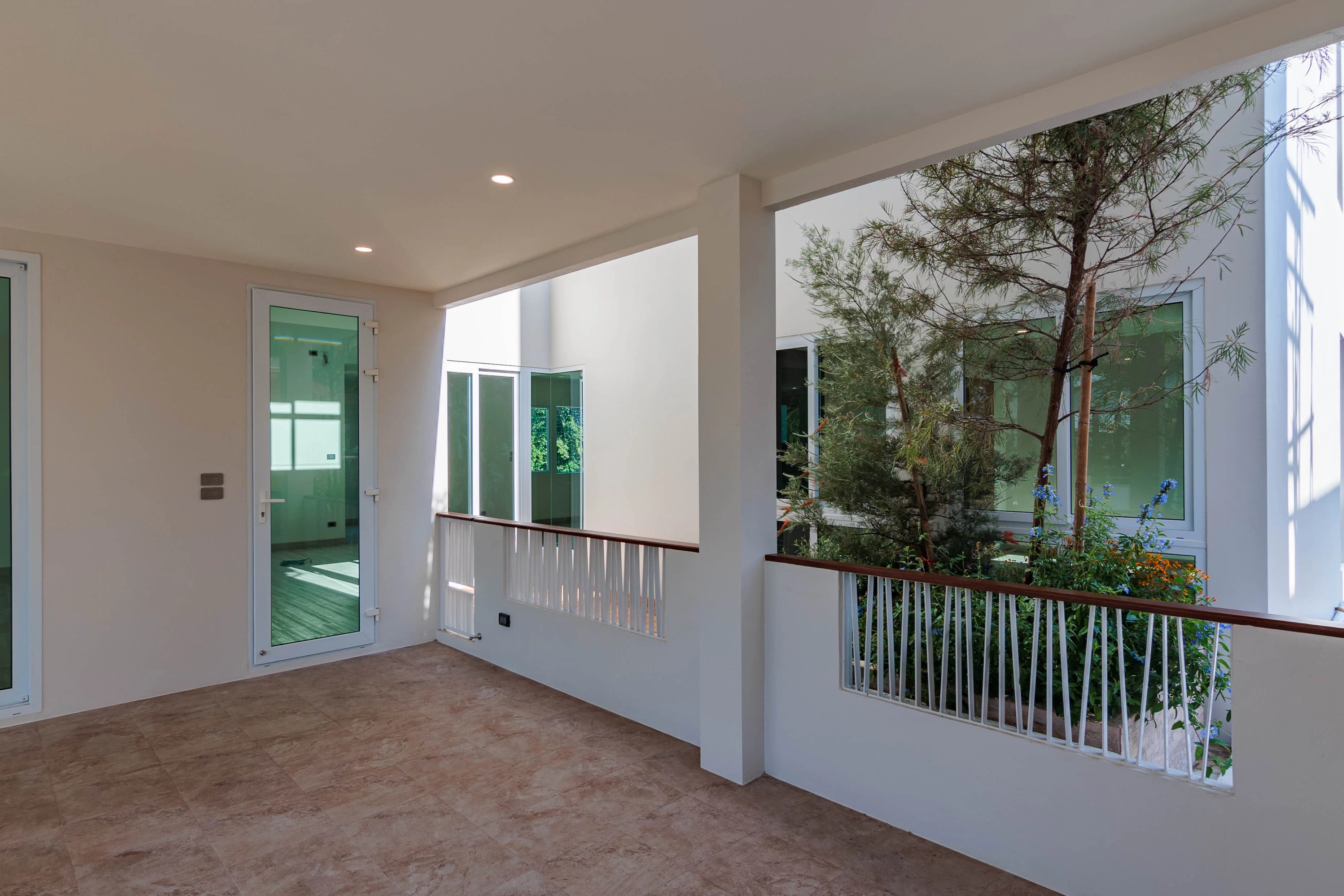 The Niche 9